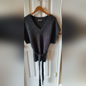 Aline grey sweater